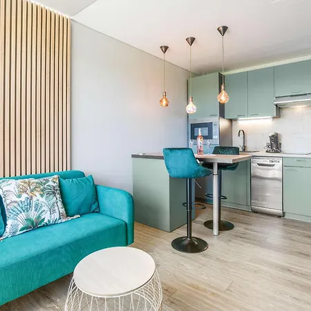 Emeraude Port Nature Sea And Garden Views In The Heart Of The Cap Dagde *