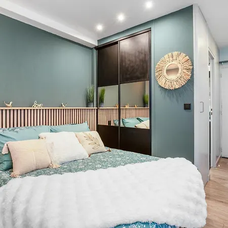 Emeraude Port Nature Sea And Garden Views In The Heart Of The Cap Dagde * آجد