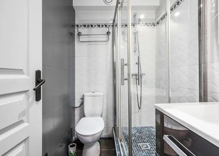 Appartamento Emeraude Vista Mare E Giardino Nel Cuore Del Villaggio Naturista Agde