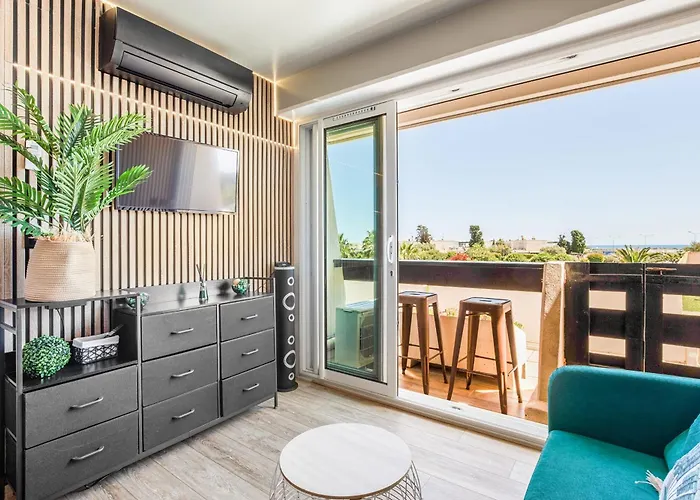 Appartamento Emeraude Vista Mare E Giardino Nel Cuore Del Villaggio Naturista *